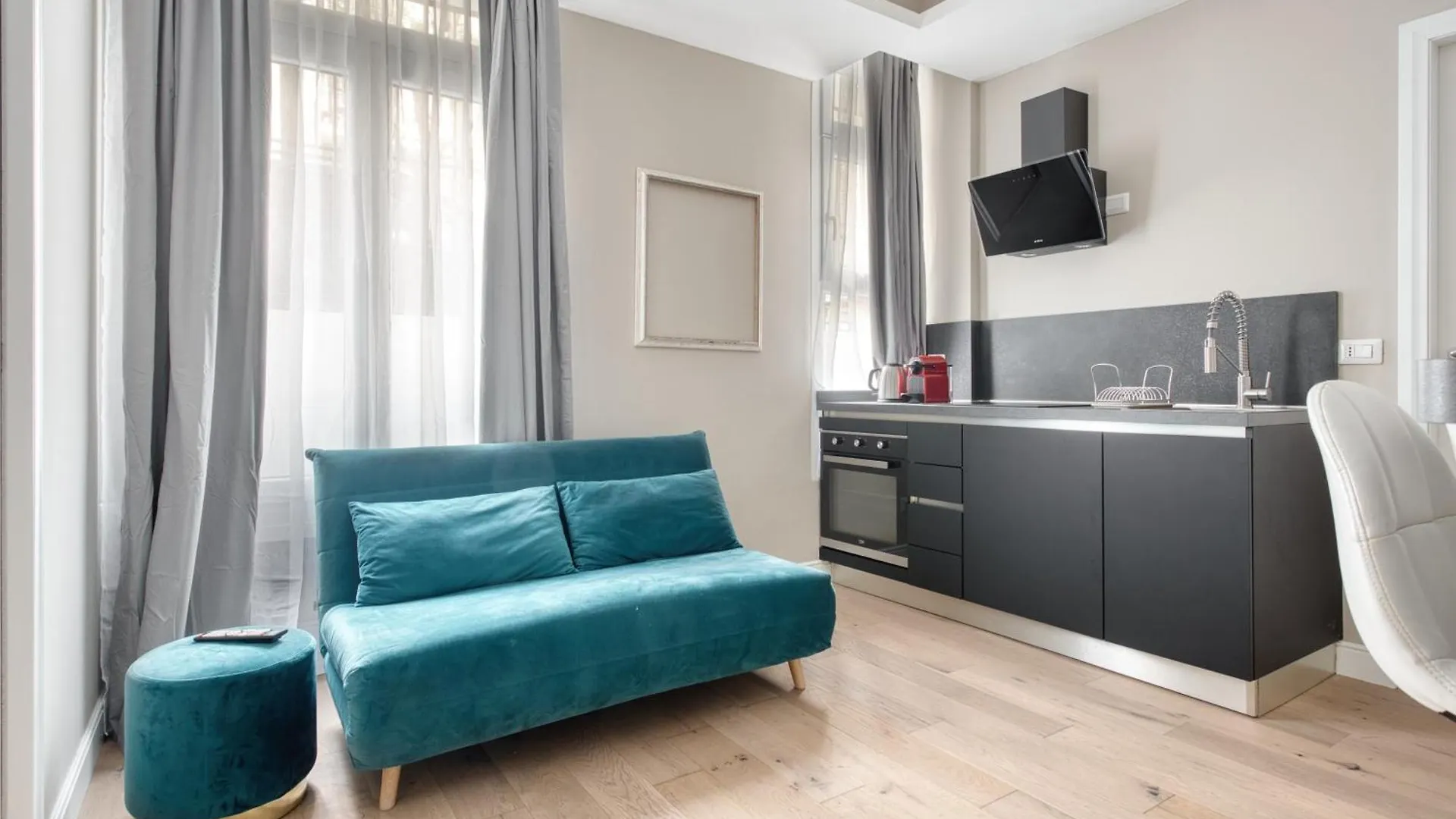 Just Urban Stays - Stunning Apartment - Moscova Brera Μιλάνο